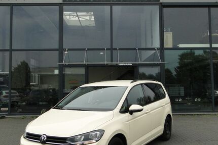 VW Touran 320.000 km 12.390 &euro; Duisburg 47229