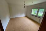 Schöne Erdgeschoss 2,5 Zimmer Wohnung zu verkaufen