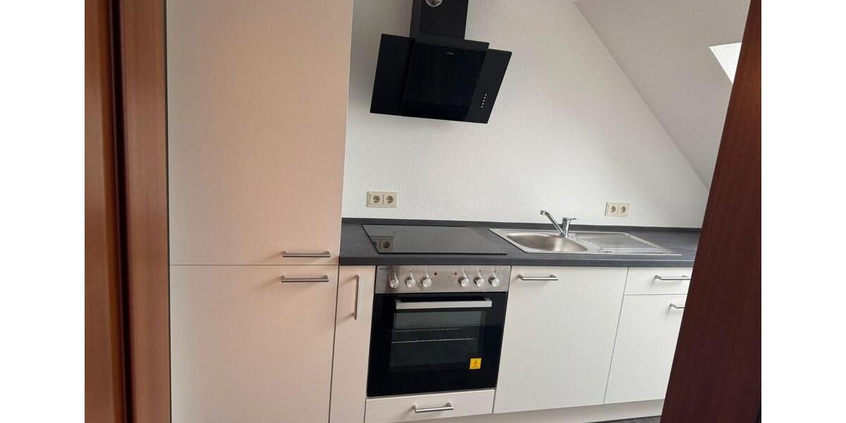 Dachgeschoßwohnung Bottrop - 3 Zimmer, 55 m&sup2;, 520&euro; | Angebot:26164522