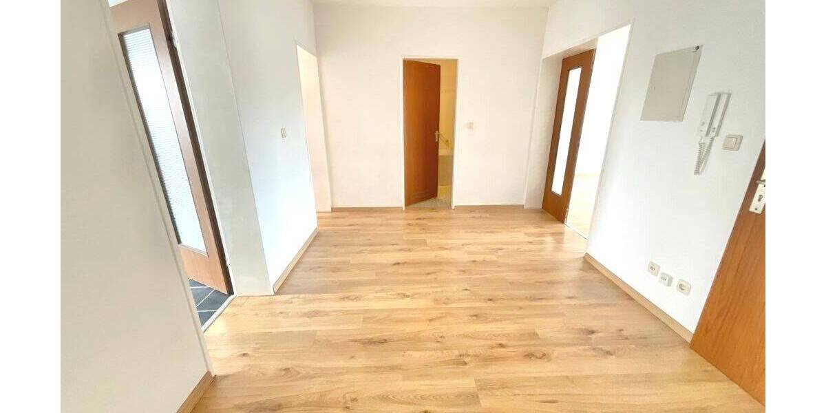 Etagenwohnung Recklinghausen Süd - 3 Zimmer, 82 m&sup2;, 619&euro; | Angebot:24828413