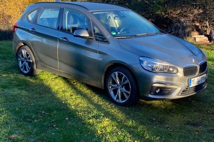 BMW 220 Active Tourer 102.000 km 15.250 &euro; Velbert 42551