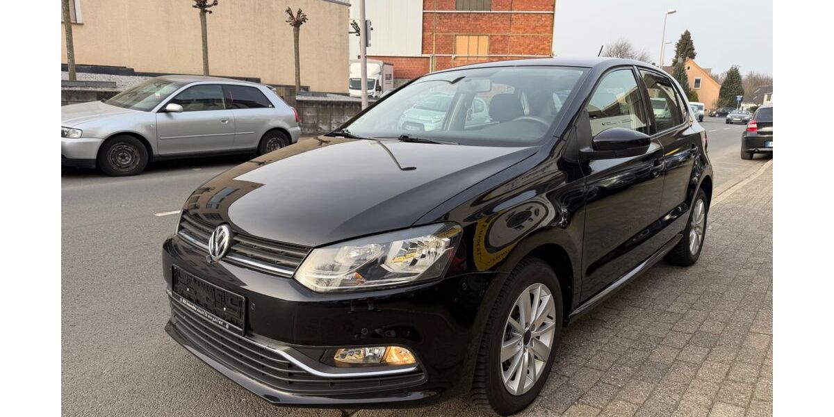 VW Polo 142.915 km 9.950 &euro; Mülheim an der Ruhr 45472