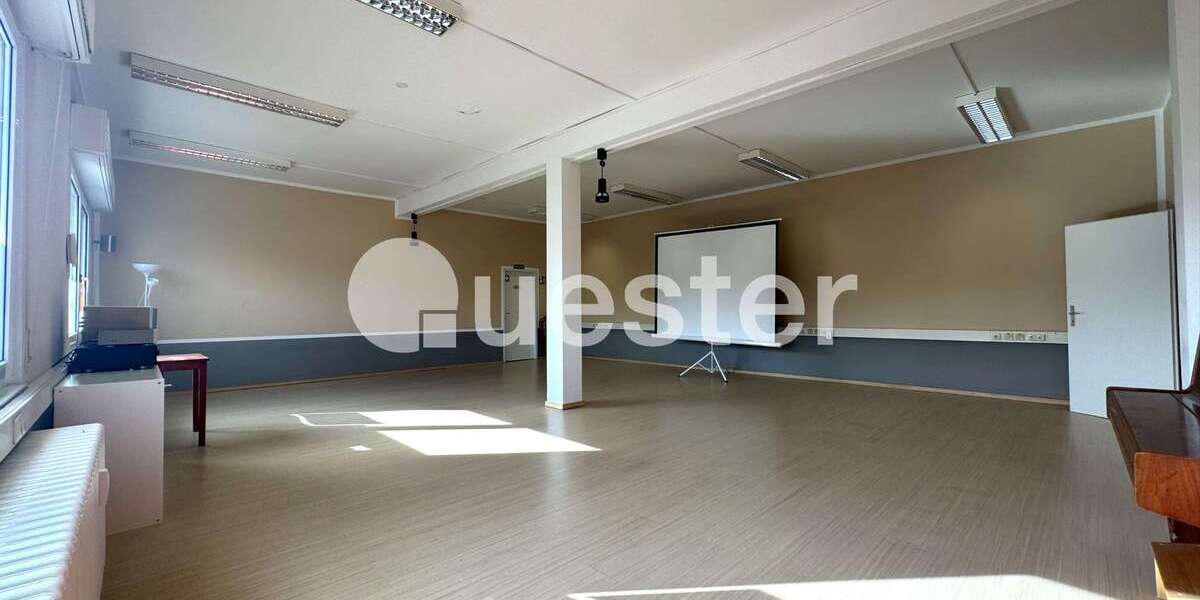 Büro in Duisburg 2.016 € 243 m² zimmer