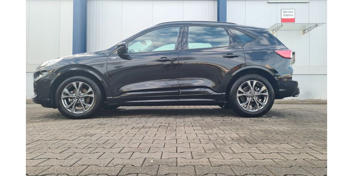 Ford Kuga 16.300 km 23.500 &euro; Essen 45276