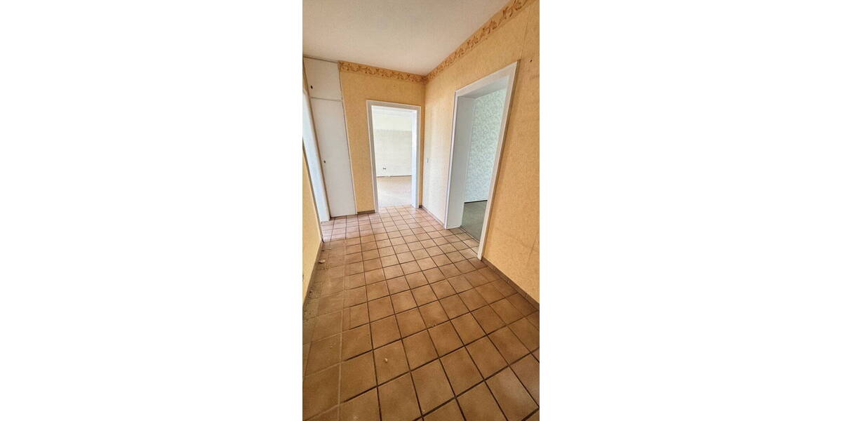 Etagenwohnung Düsseldorf Lörick - 4 Zimmer, 93 m&sup2;, 444.400&euro; | Angebot:26768924