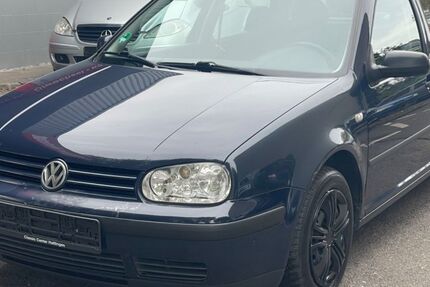 VW Golf 228.702 km 599 € Krefeld 47799