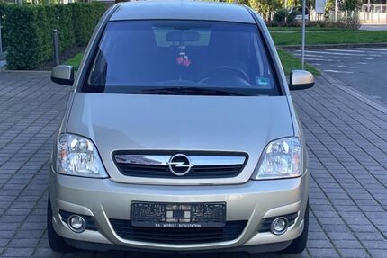 Opel Meriva 155.000 km 2.550 € Gelsenkirchen 45899