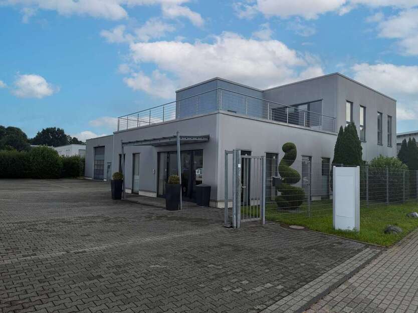 Büro in Oberhausen 1.150.000 € 564 m² zimmer