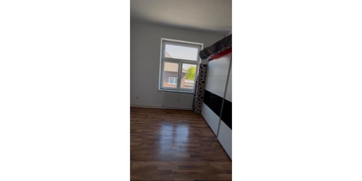 Etagenwohnung Duisburg Duisburg-Mitte - 3 Zimmer, 60 m&sup2;, 450&euro; | Angebot:26395425