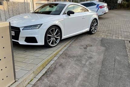 Audi TT 114.000 km 22.999 € Bochum 44805
