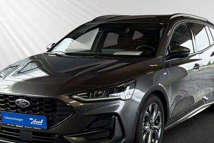 Ford Focus 14.717 km 23.990 &euro; Oberhausen - Sterkrade 46145
