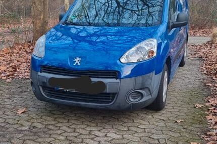 Peugeot Partner 129.889 km 4.900 &euro; Düsseldorf 40589