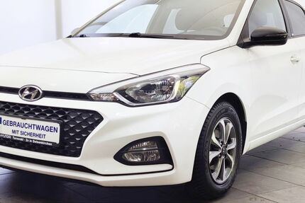 Hyundai i20 75.349 km 11.970 € Gelsenkirchen 45897