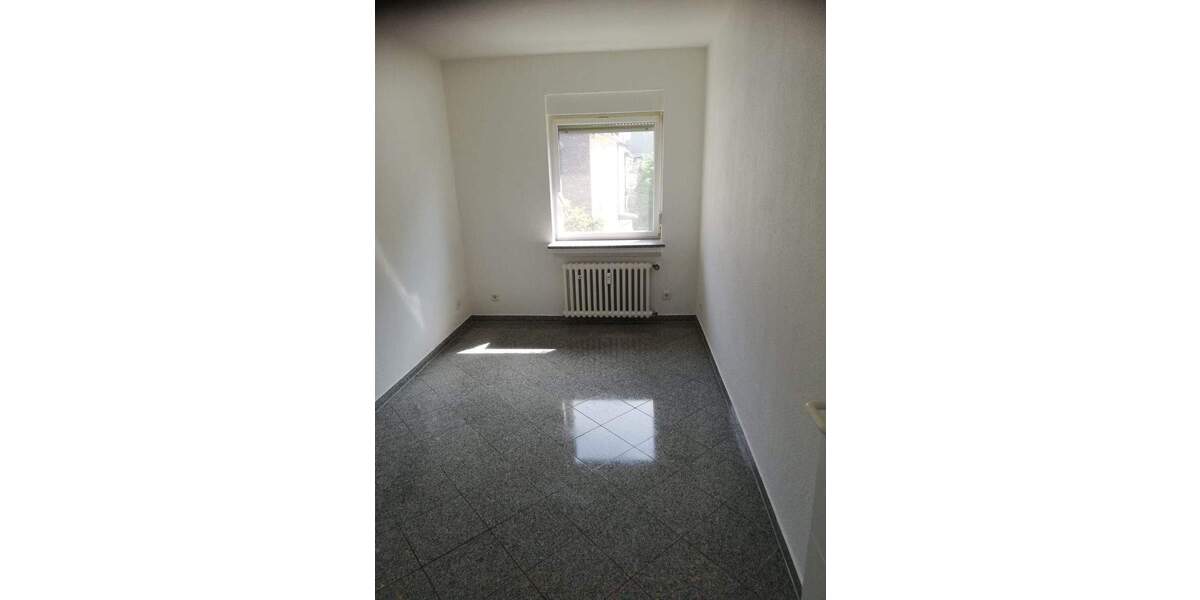 Etagenwohnung Gelsenkirchen Horst - 6 Zimmer, 120 m&sup2;, 810&euro; | Angebot:25094686