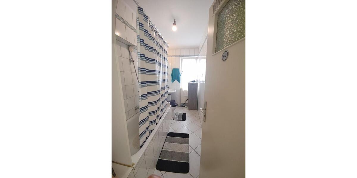 Etagenwohnung Krefeld Benrad - 2 Zimmer, 62 m&sup2;, 695&euro; | Angebot:26399823