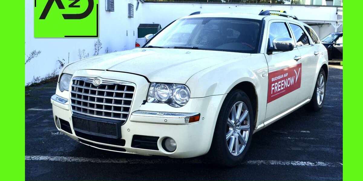 Chrysler 300C 296.566 km 2.750 &euro; Düsseldorf 40229