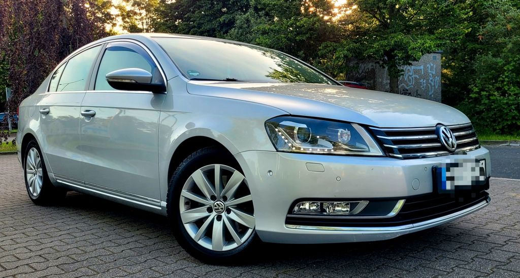 VW Passat 241.362 km 4.000 &euro; Dorsten 46284