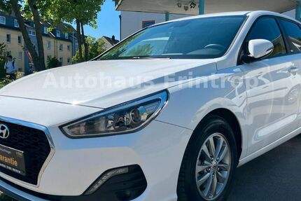 Hyundai i30 62.800 km 13.450 &euro; Essen 45359