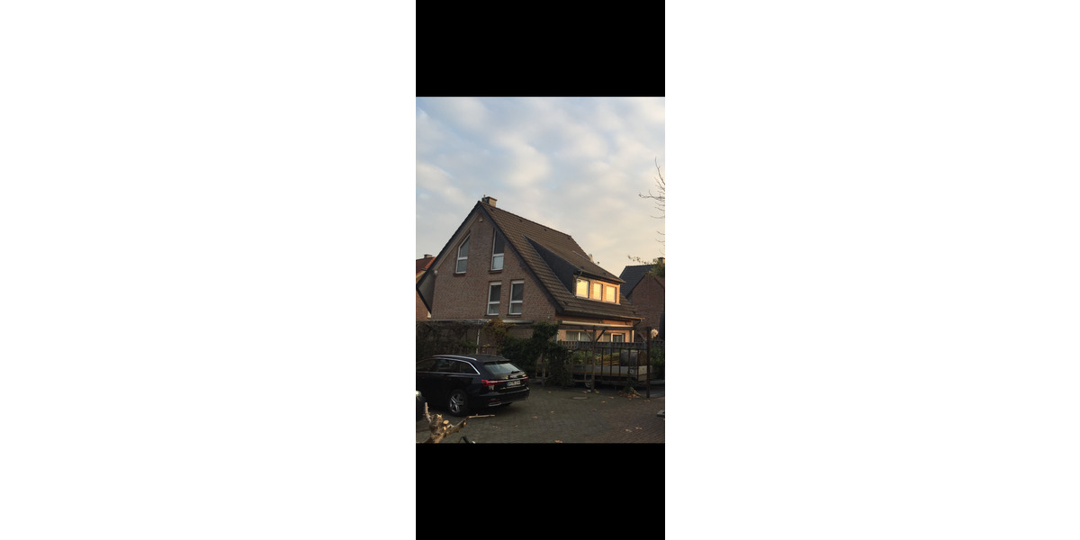 Freistehendes Einfamilienhaus mit PV + Garage in St. Tönis 7 zimmer
