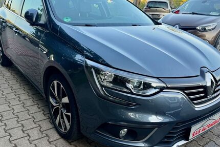 Renault Megane 144.420 km 8.600 &euro; Moers 47445