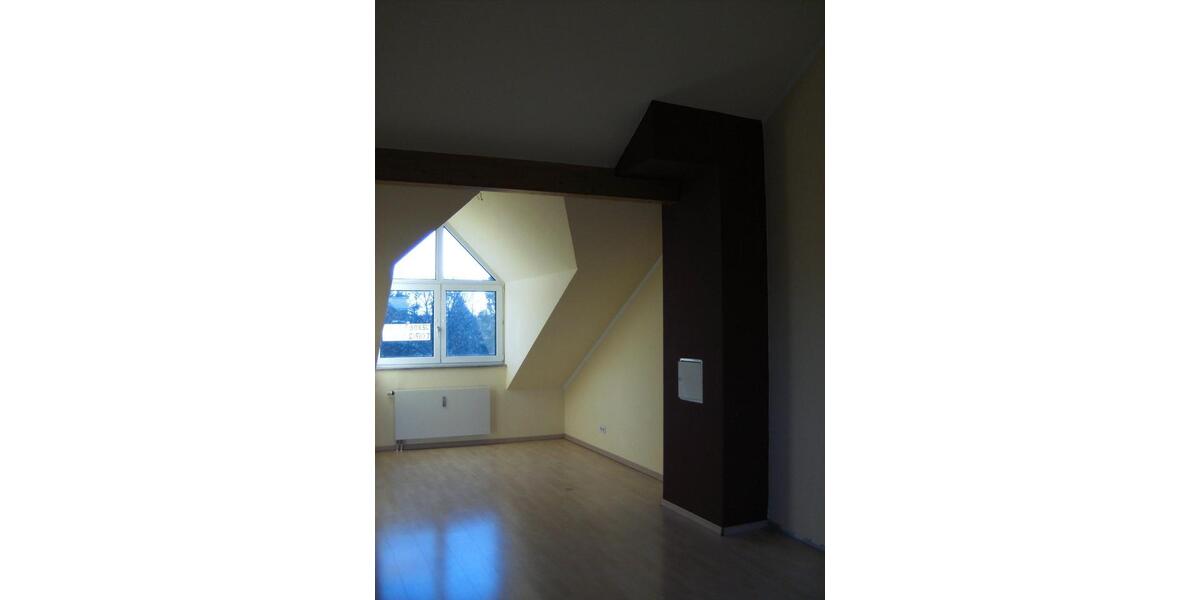 Dachgeschoßwohnung Duisburg Rheinhausen - 2 Zimmer, 65 m&sup2;, 169.000&euro; | Angebot:27006901