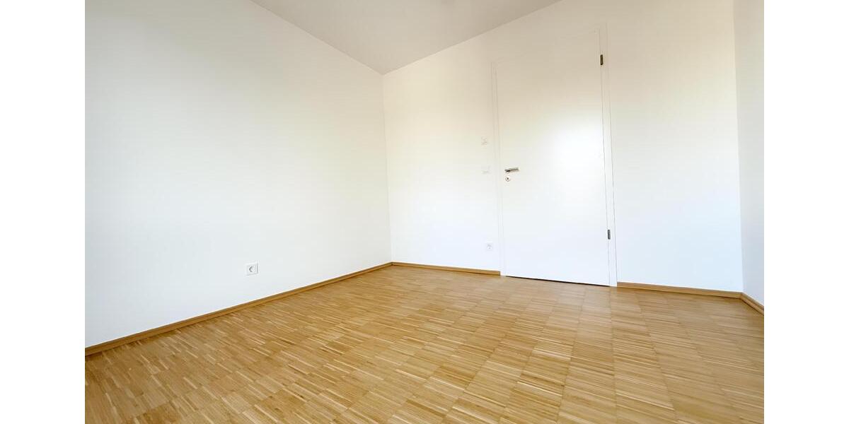 Etagenwohnung Krefeld Cracau - 4 Zimmer, 106 m&sup2;, 1.215&euro; | Angebot:24862020