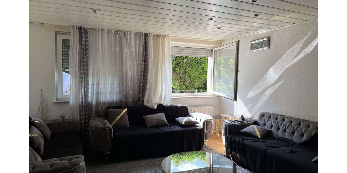 Etagenwohnung Bochum Günnigfeld - 3 Zimmer, 95 m&sup2;, 800&euro; | Angebot:24770970