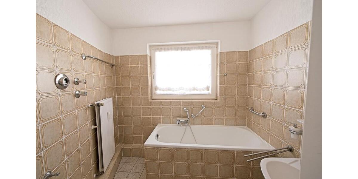 Etagenwohnung Gelsenkirchen Gelsenkirchen-Mitte - 3 Zimmer, 72 m&sup2;, 365&euro; | Angebot:27597458