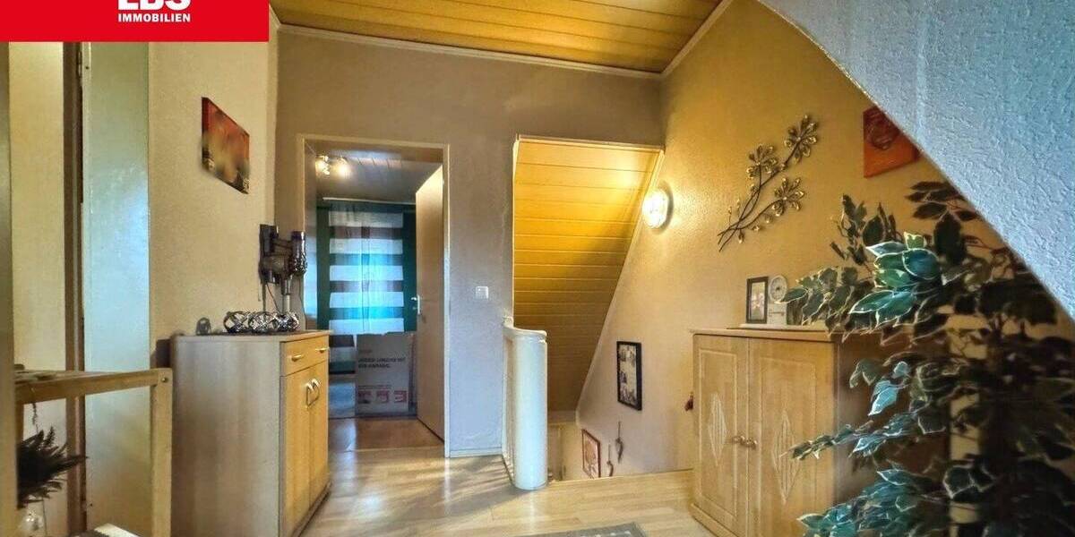 Reihenmittelhaus Bottrop Batenbrock - 3 Zimmer, 85 m&sup2;, 220.000&euro; | Angebot:26584216