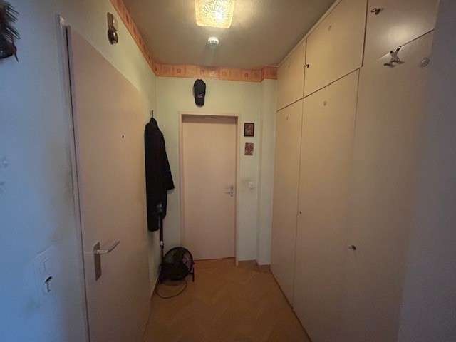 Wohnung zum Mieten in Gelsenkirchen 300 € 34.92 m² 1.5 zimmer