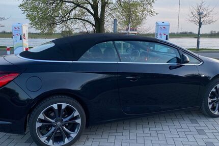 Opel Cascada 181.000 km 9.999 € Wesel 46483