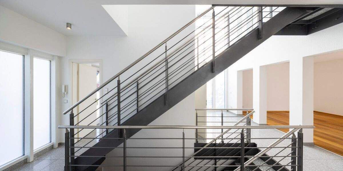 In Top-Wohnlage von Meerbusch-Lank! Lichtdurchflutetes Architektenhaus im Bauhausstil 5 zimmer