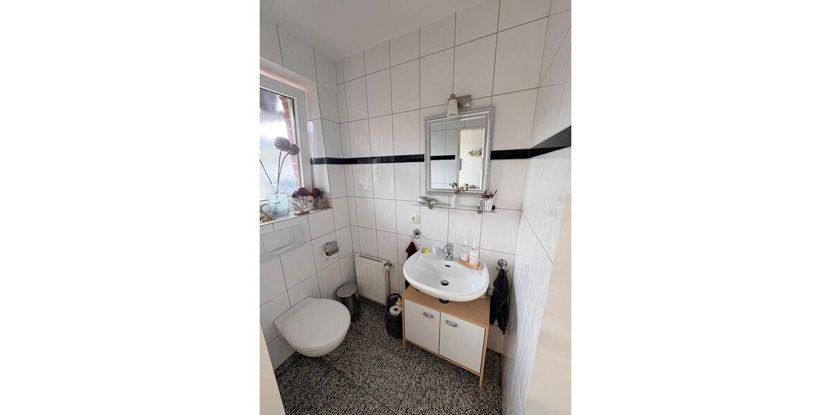Reihenhaus Duisburg Rheinhausen - 7 Zimmer, 135 m&sup2;, 449.000&euro; | Angebot:27054483