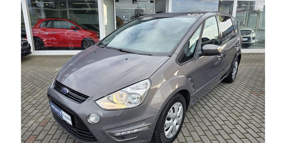 Ford S-Max 117.273 km 9.990 &euro; Moers 47443