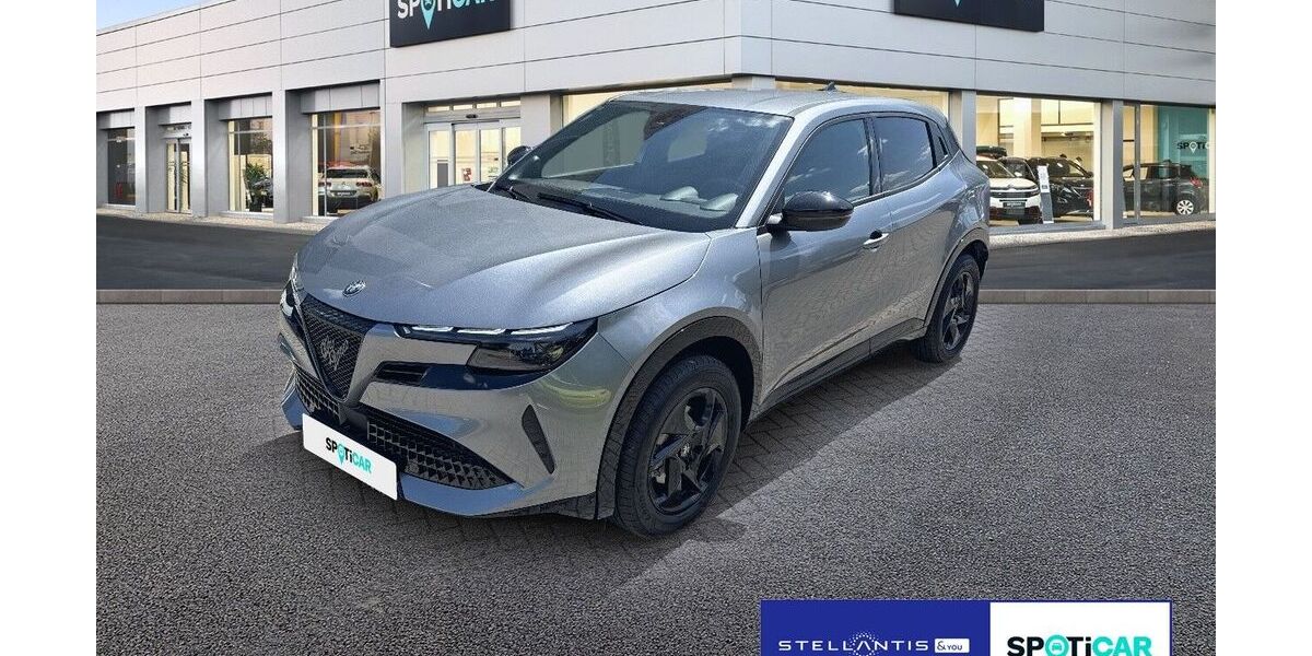 Alfa Romeo Junior 4.980 km 32.888 &euro; Düsseldorf 40472