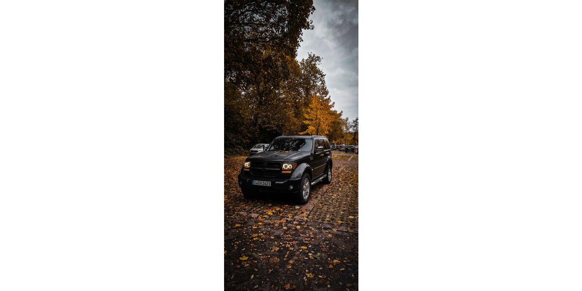 Dodge Nitro 160.000 km 2.800 &euro; Dusseldorf 40217