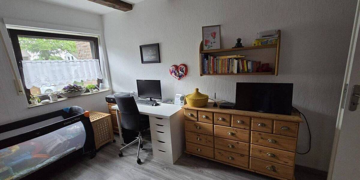 Etagenwohnung Moers-Schwafheim Schwafheim - 2 Zimmer, 63 m&sup2;, 185.000&euro; | Angebot:26699024