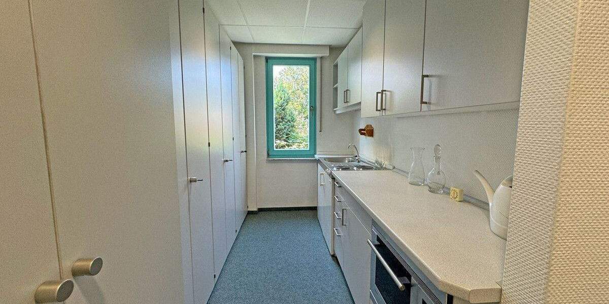 Gewerbeobjekt Voerde Holthausen - 7 Zimmer, 140 m&sup2;, 390.000&euro; | Angebot:25154929