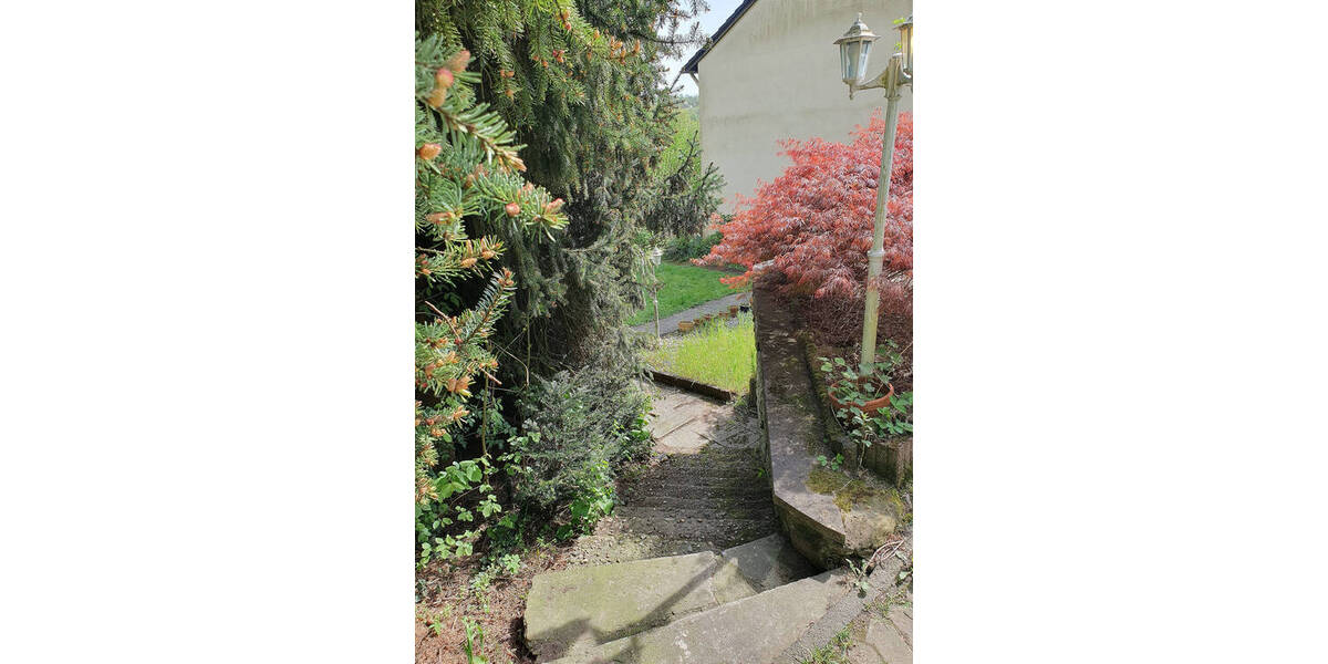 Mehrfamilienhaus, Wohnhaus Velbert Mitte - 9 Zimmer, 220 m&sup2;, 579.000&euro; | Angebot:24873220