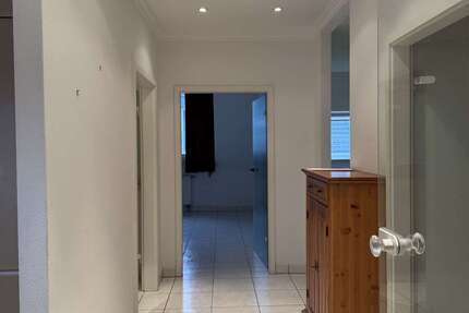 Wohnung zum Kaufen in Oberhausen 189.000 € 66 m² 2 zimmer