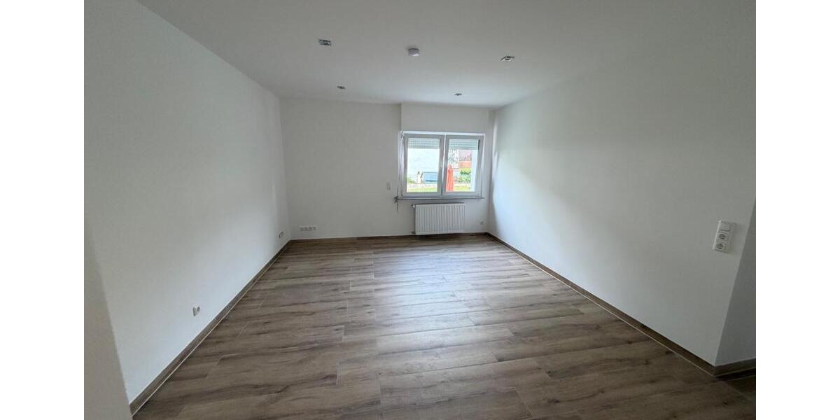 Erdgeschoßwohnung Gelsenkirchen Gelsenkirchen-Mitte - 2 Zimmer, 60 m&sup2;, 500&euro; | Angebot:26408164