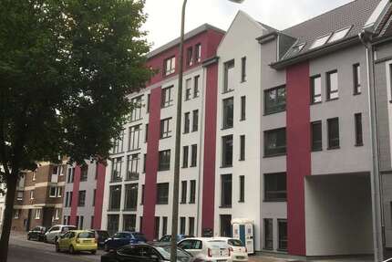 Wohnung zum Mieten in Krefeld 1.570 € 157 m² 4 zimmer