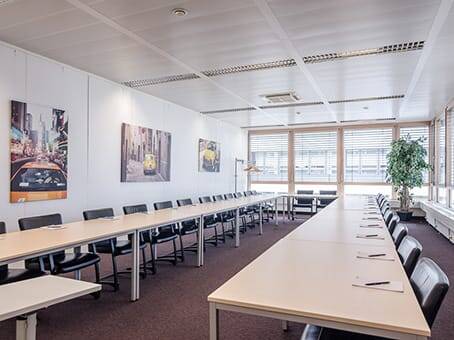 Flexible Arbeitsplätze und Büroräume mit hervorragender Anbindung - All-in-Miete