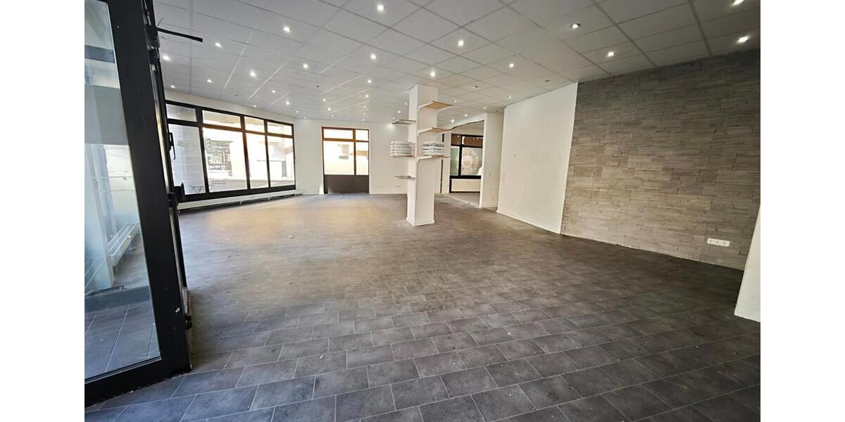 Modernes Ladenlokal in attraktiver Ecklage – 125,55 m² zimmer