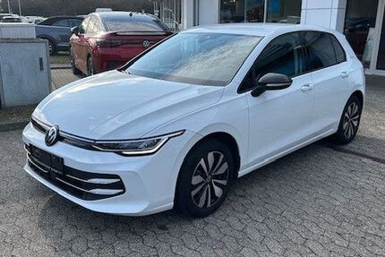 VW Golf 16.572 km 23.950 &euro; Düsseldorf 40472