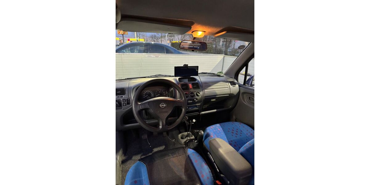 Opel Agila 78.000 km 1.200 &euro; Krefeld 47807