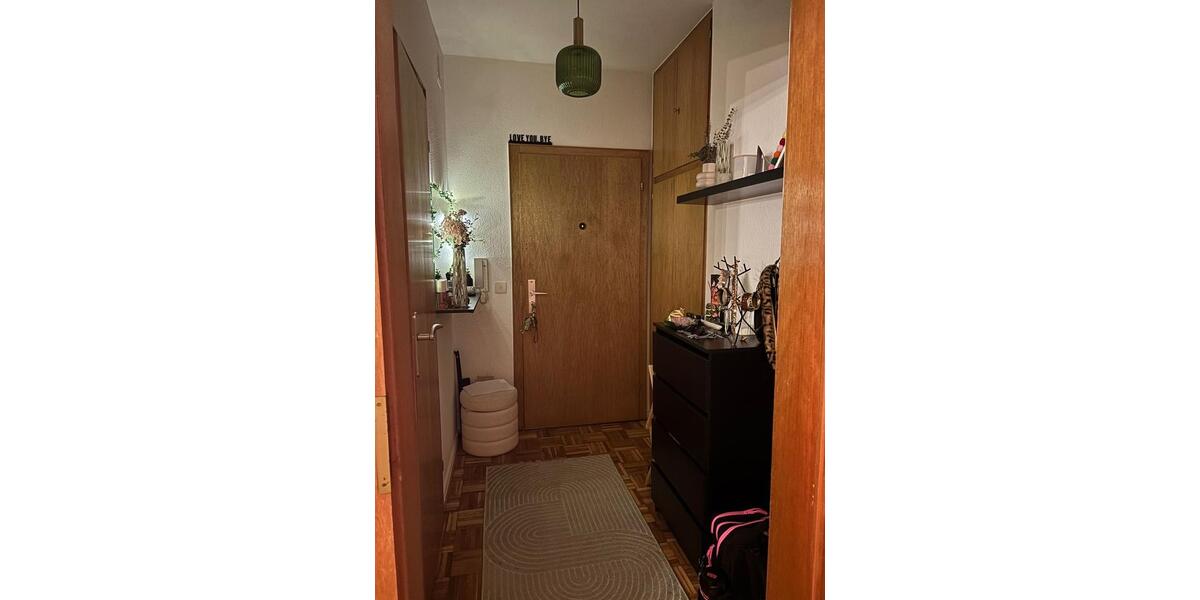 Etagenwohnung Düsseldorf Stadtbezirk 2 - 2 Zimmer, 34 m&sup2;, 700&euro; | Angebot:25307107