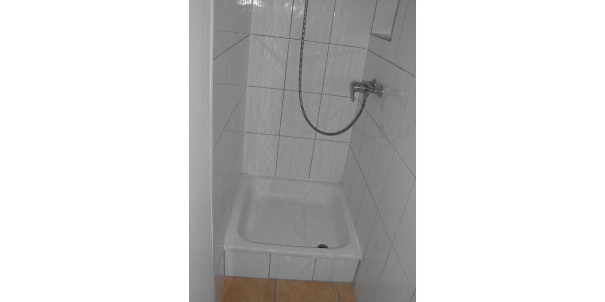 Etagenwohnung Krefeld Dießem - 1 Zimmer, 32 m&sup2;, 300&euro; | Angebot:26265941