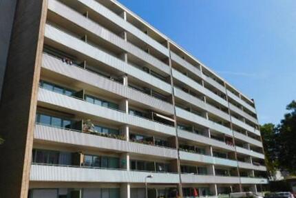 Großzügig geschnittene 2-Zimmerwohnung im 2. OG mit Vinylboden und Balkon! 2 zimmer