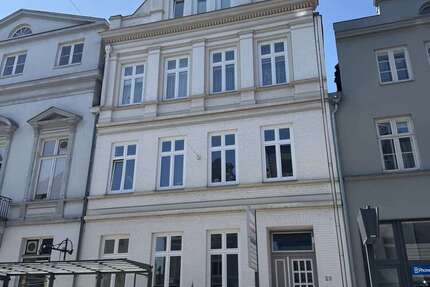 Wohnung zum Mieten in Lübeck 770 € 78.09 m²
